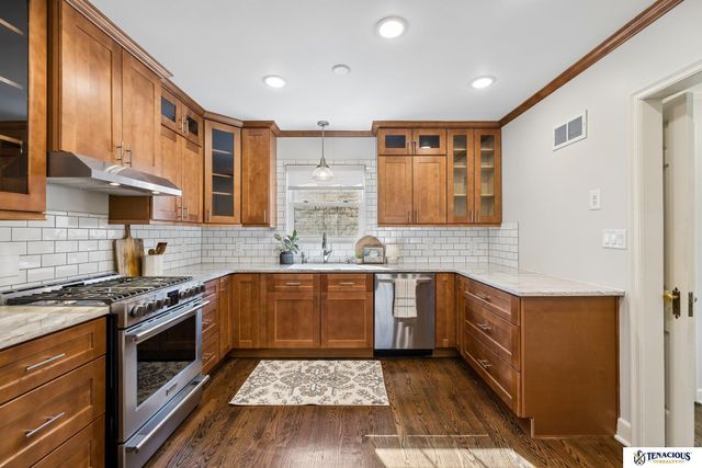 2701 Bradfield Drive, Lincoln, NE 68502