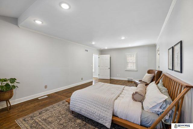 2701 Bradfield Drive, Lincoln, NE 68502