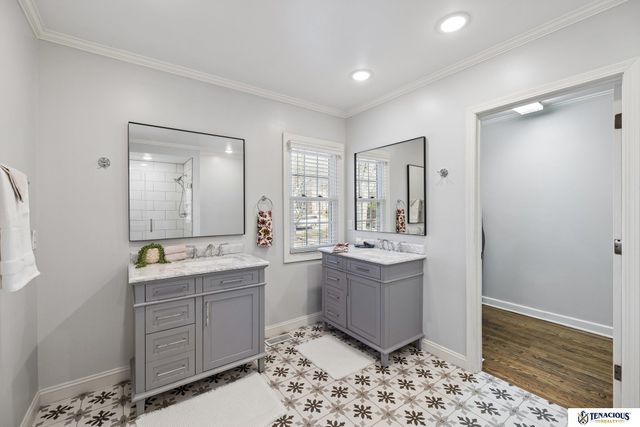 2701 Bradfield Drive, Lincoln, NE 68502