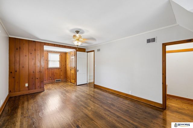 2701 Bradfield Drive, Lincoln, NE 68502