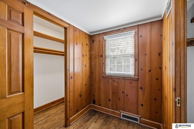 2701 Bradfield Drive, Lincoln, NE 68502