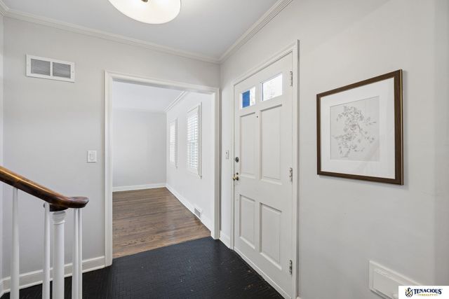 2701 Bradfield Drive, Lincoln, NE 68502