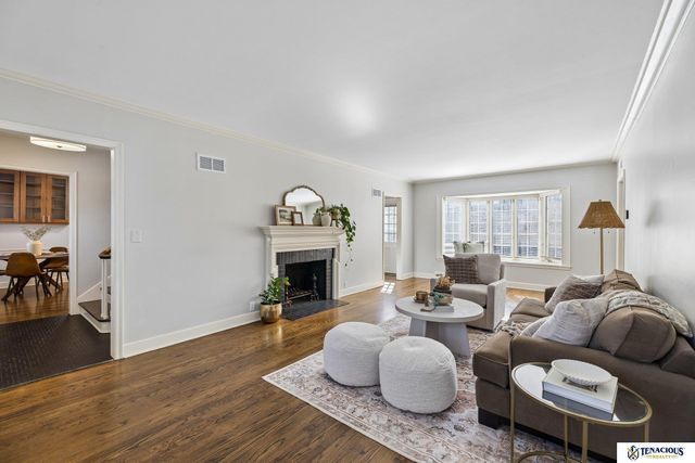 2701 Bradfield Drive, Lincoln, NE 68502