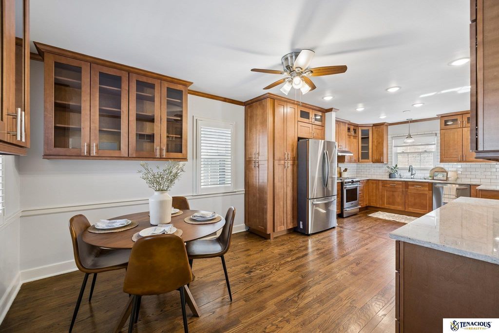 2701 Bradfield Drive, Lincoln, NE 68502