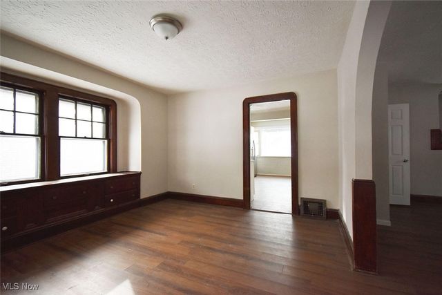 782 Frederick Boulevard, Akron, OH 44320