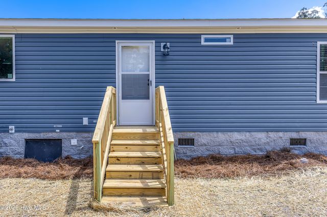 1990 Waterloo Street SW, Ocean Isle Beach, NC 28469