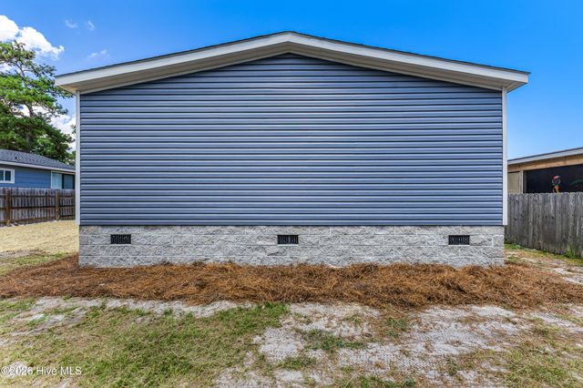 1990 Waterloo Street SW, Ocean Isle Beach, NC 28469