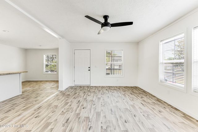 1990 Waterloo Street SW, Ocean Isle Beach, NC 28469
