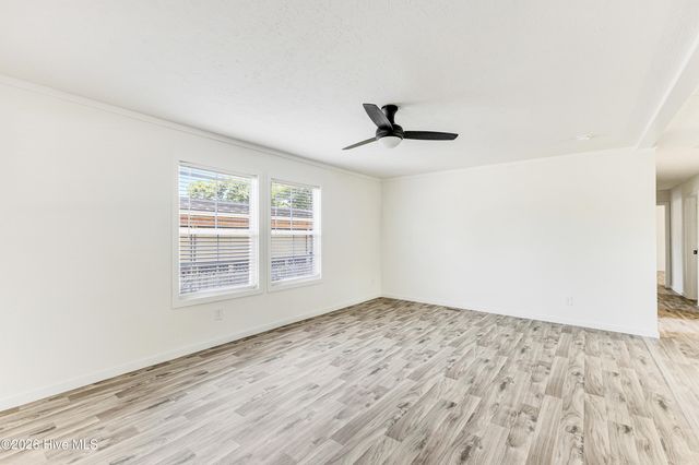 1990 Waterloo Street SW, Ocean Isle Beach, NC 28469