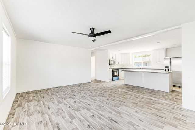 1990 Waterloo Street SW, Ocean Isle Beach, NC 28469