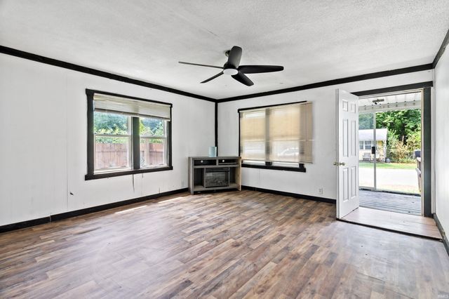 1017 S Park Avenue, Marion, IN 46953