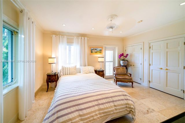 6465 Pine Tree Drive Cir, Miami Beach, FL 33141