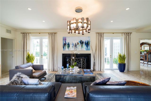 6465 Pine Tree Drive Cir, Miami Beach, FL 33141