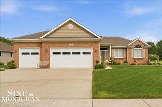 333 Hawks Nest Drive, East China, MI 48054