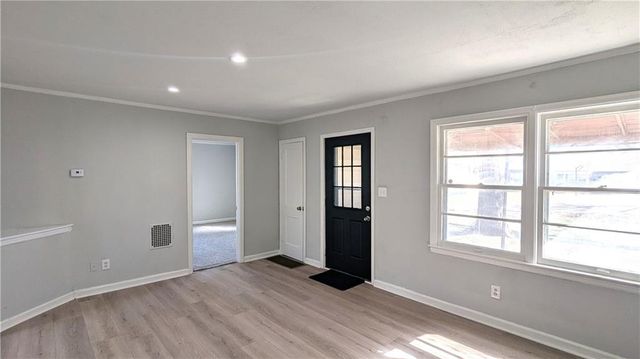 11108 E 57th Street, Raytown, MO 64133