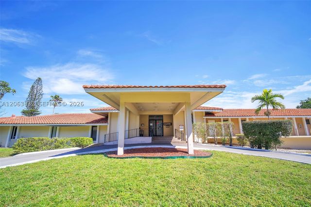 4160 Inverrary Dr 308, Lauderhill, FL 33319