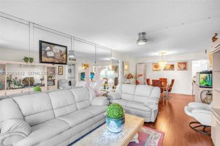 4160 Inverrary Dr 308, Lauderhill, FL 33319