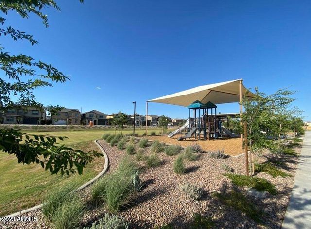1087 E Chapman Drive, Chandler, AZ 85286
