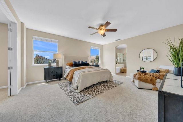 8425 Briggs Dr, Roseville, CA 95747