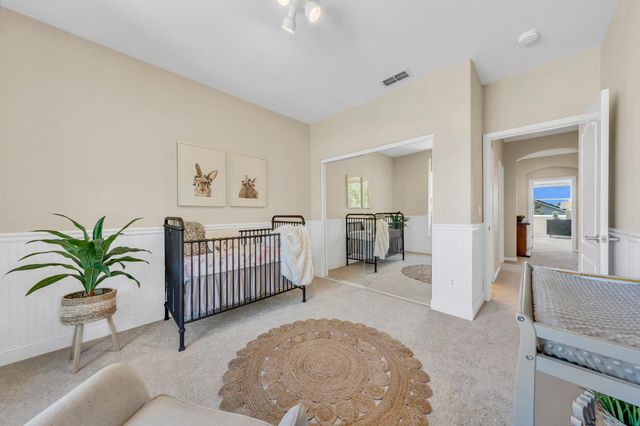 8425 Briggs Dr, Roseville, CA 95747