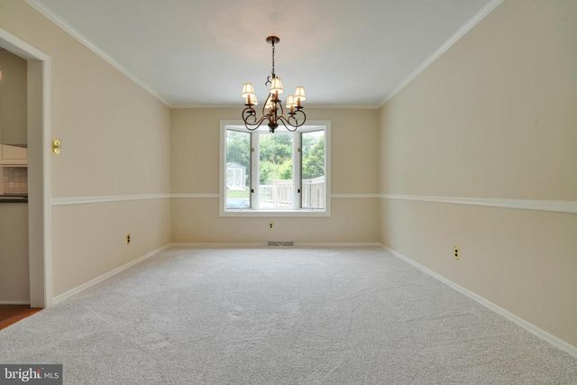 49 DORCHESTER RD, Collegeville, PA 19426