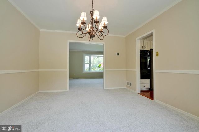 49 DORCHESTER RD, Collegeville, PA 19426