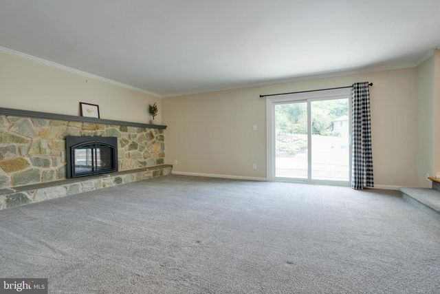 49 DORCHESTER RD, Collegeville, PA 19426