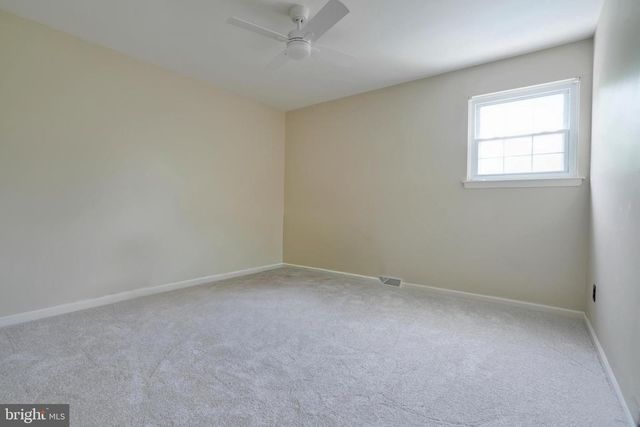 49 DORCHESTER RD, Collegeville, PA 19426