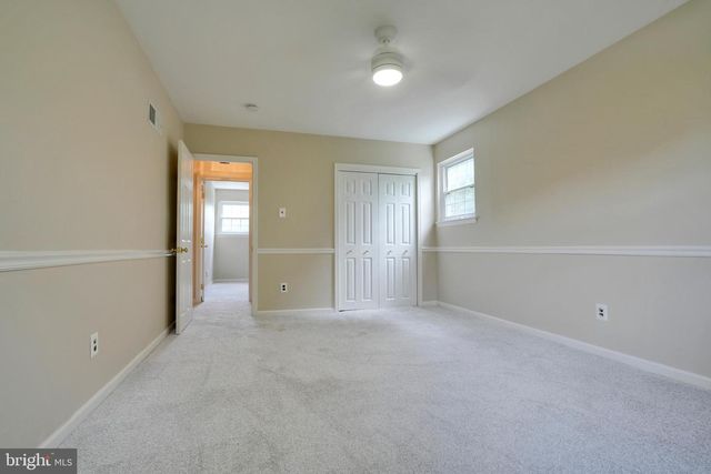49 DORCHESTER RD, Collegeville, PA 19426