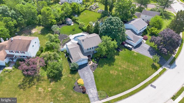 49 DORCHESTER RD, Collegeville, PA 19426