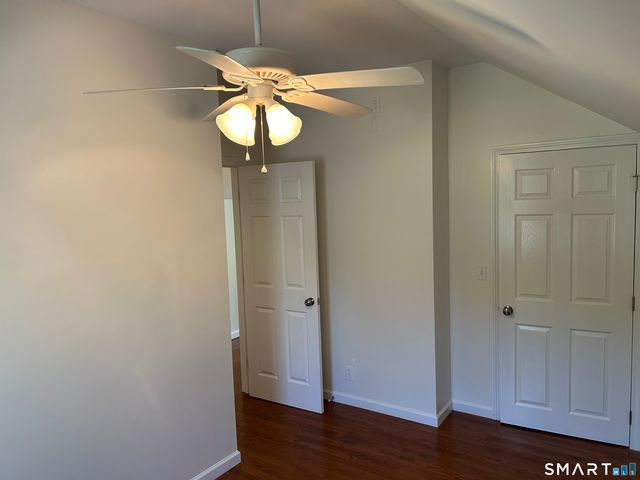 34 Cottage Street, New Hartford, CT 06057