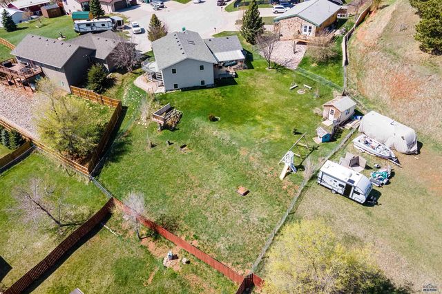 1613 ELK CT, Sturgis, SD 57785