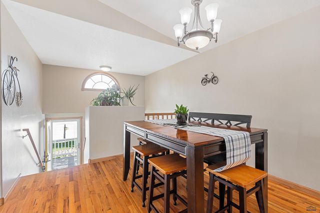 1613 ELK CT, Sturgis, SD 57785