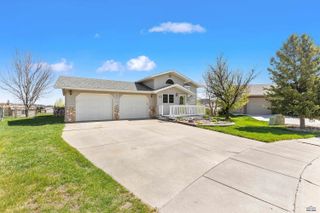 1613 ELK CT, Sturgis, SD 57785