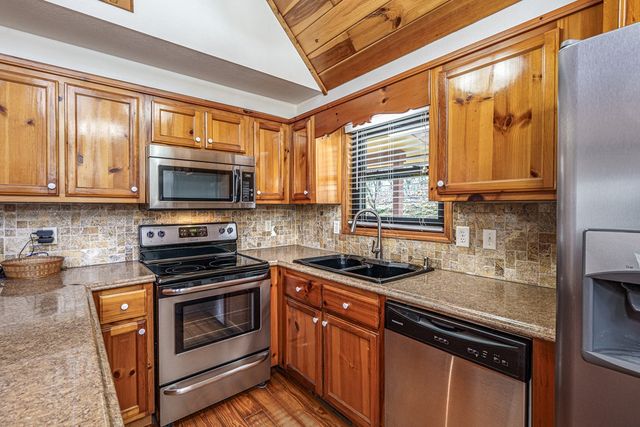 41 Carvers View Trail, Murphy, NC 28906