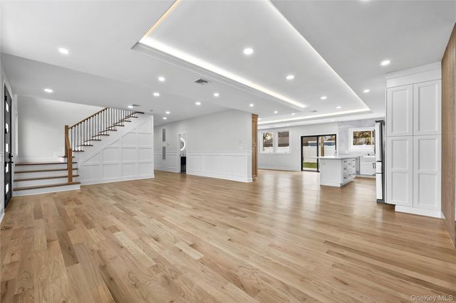 2 Orchid Road, Levittown, NY 11756