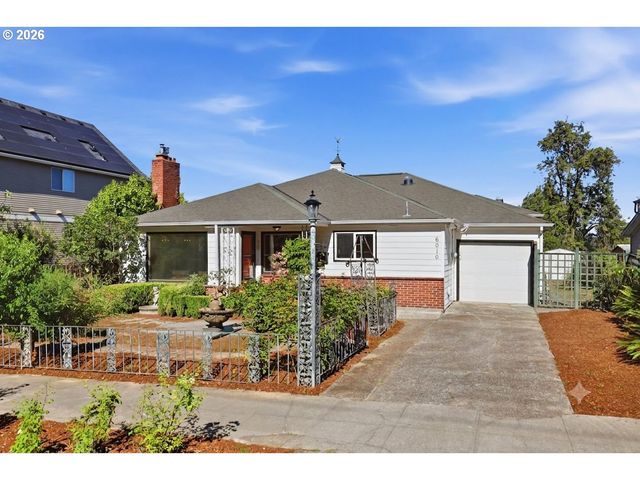 6010 S CORBETT Ave, Portland, OR 97239