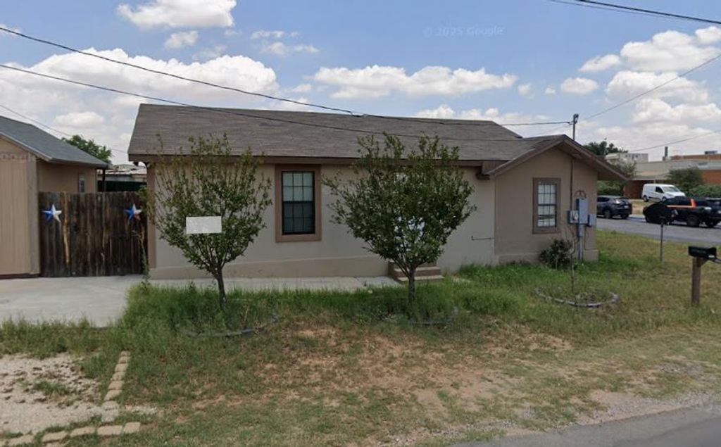 100 N Tilden, Midland, TX 79701