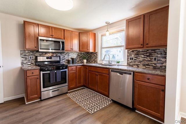624 Wright Avenue, Salina, NY 13211
