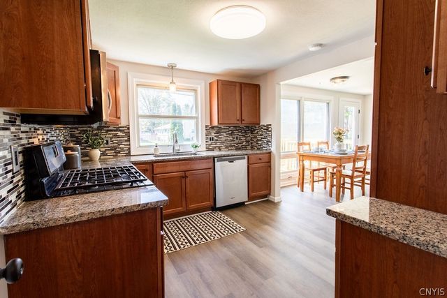624 Wright Avenue, Salina, NY 13211