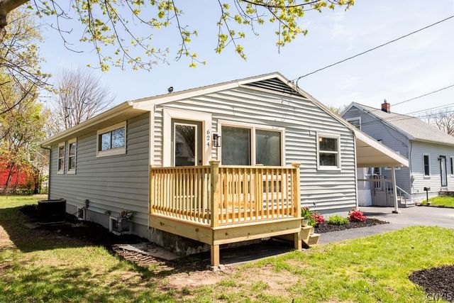 624 Wright Avenue, Salina, NY 13211