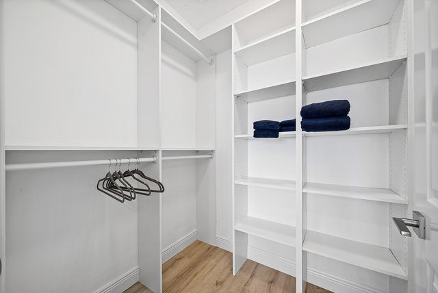 944 Oak Harbour Drive 944, Juno Beach, FL 33408