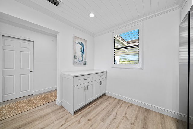 944 Oak Harbour Drive 944, Juno Beach, FL 33408