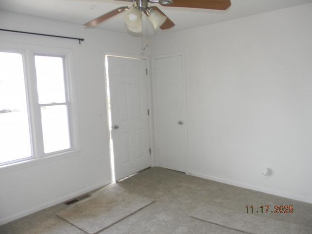 215 S Sunset Ave, Haysville, KS 67060
