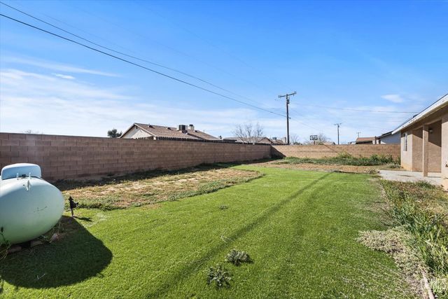 8572 Ironwood Avenue, California City, CA 93505