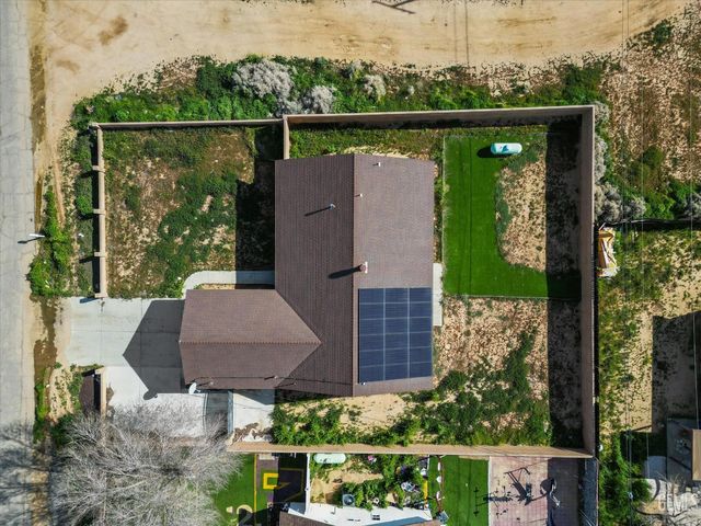 8572 Ironwood Avenue, California City, CA 93505