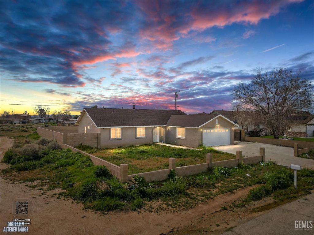 8572 Ironwood Avenue, California City, CA 93505