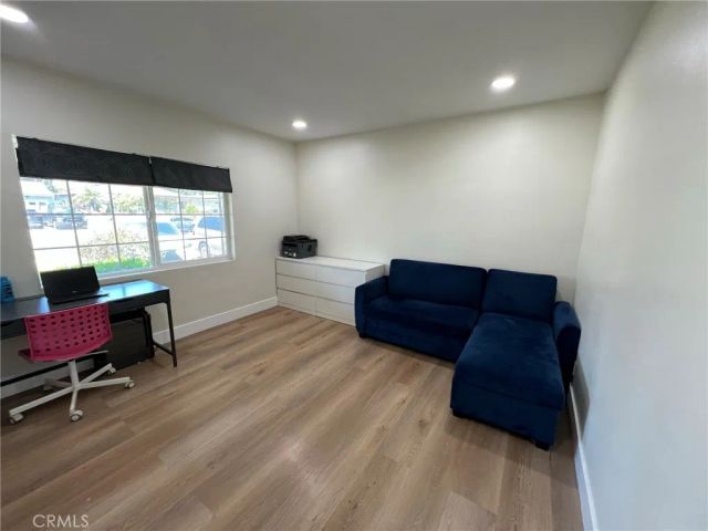 1432 N Catalina Street, Burbank, CA 91505