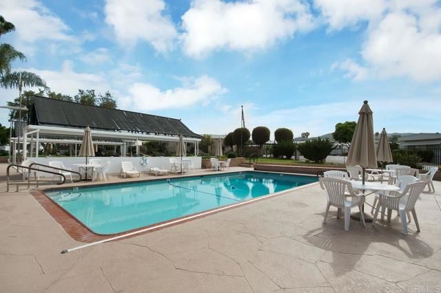 1600 E Vista Way 21, Vista, CA 92084