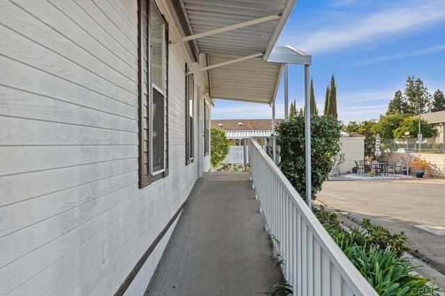 1600 E Vista Way 21, Vista, CA 92084